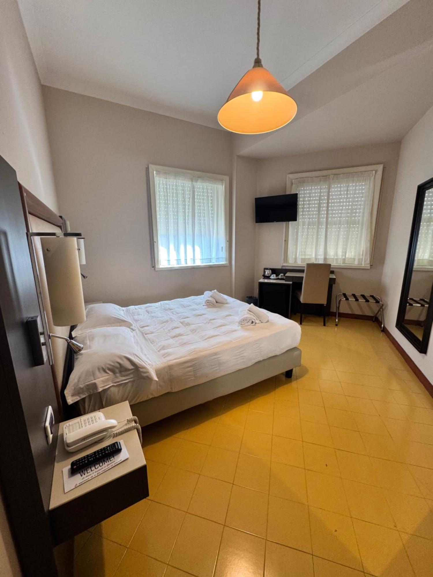 Grand Hotel Lamezia Lamezia Terme Zewnętrze zdjęcie