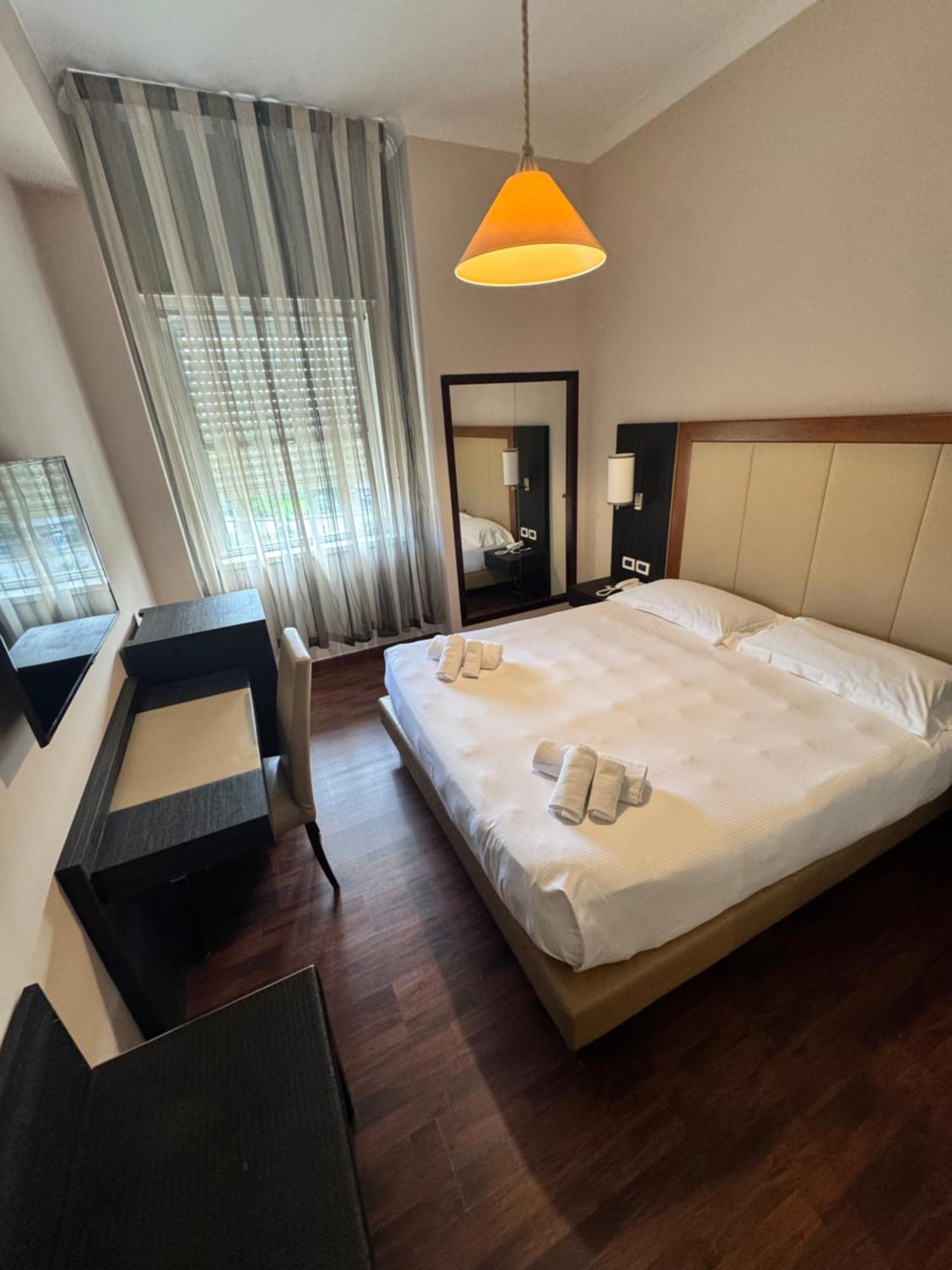 Grand Hotel Lamezia Lamezia Terme Zewnętrze zdjęcie